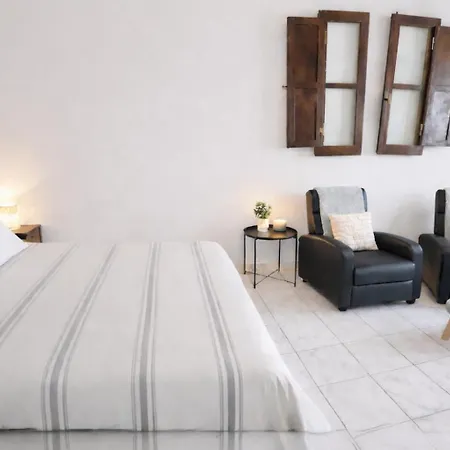 Casa A Ortona Con 2 Camere, Parcheggio E Mare A 10 Min * Villa Caldari