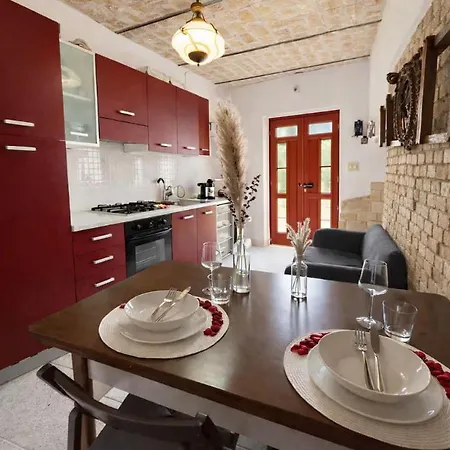 Ortona, Casa Intera, 7 Posti Letto, 2 Bagni, Free Parking, Mare A 10 Minuti *