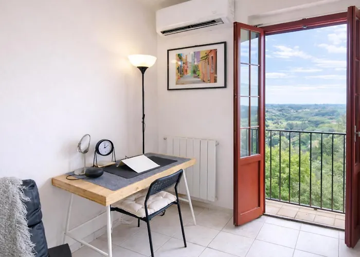 Casa A Ortona Con 2 Camere, Parcheggio E Mare A 10 Min Дом отдыха